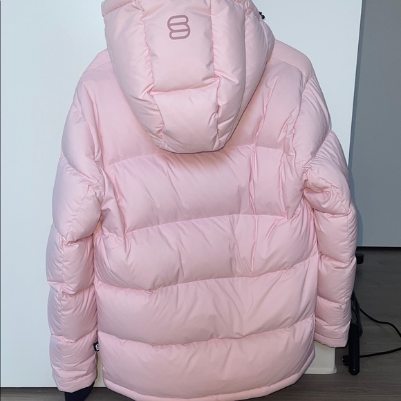 Aritzia Light Pink Puffer Jacket - Picture 2 of 4